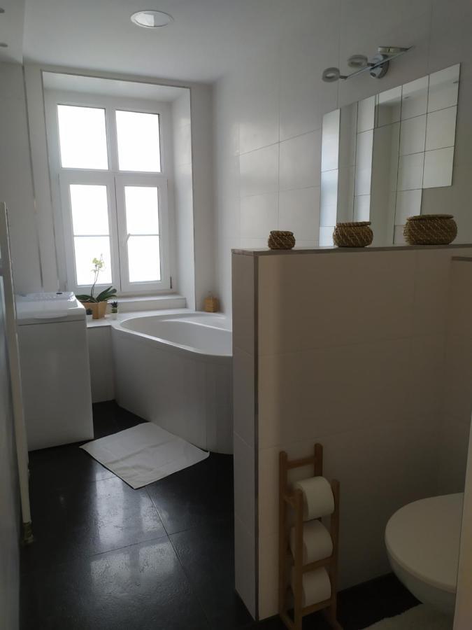 Pisqor Apartment - Self Check-In Bratislava Eksteriør bilde